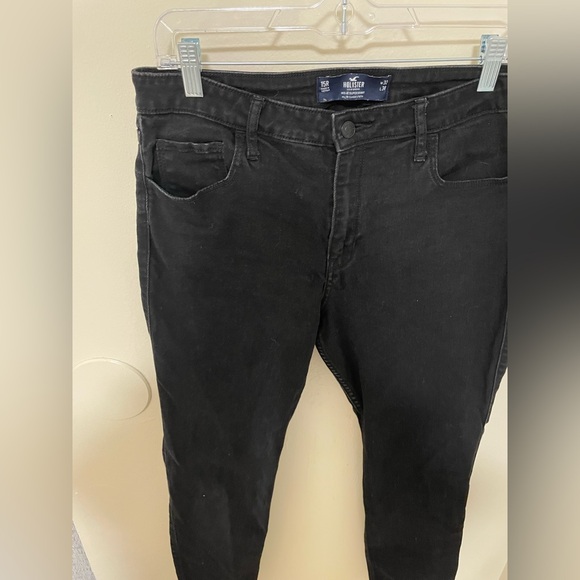 ✨Women’s Black Hollister Jeans Size 15R - Picture 2 of 8